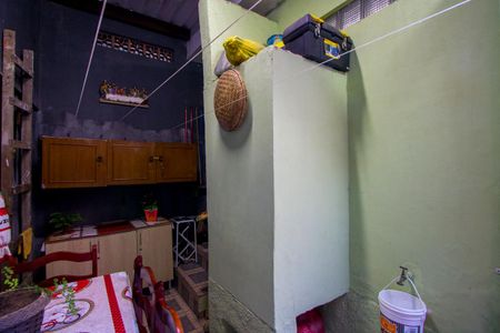 Casa à venda com 84m², 2 quartos e 2 vagasÁrea de serviço