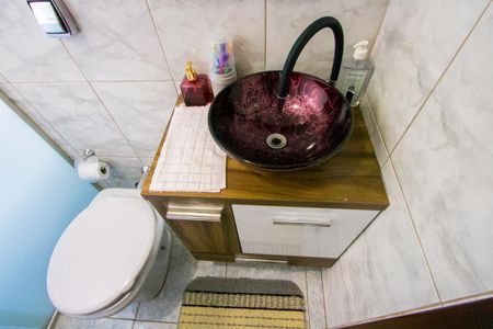 Casa à venda com 84m², 2 quartos e 2 vagasBanheiro