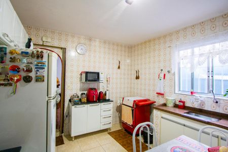 Casa à venda com 84m², 2 quartos e 2 vagasCozinha