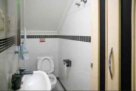 Casa para alugar com 280m², 3 quartos e 3 vagasLavabo