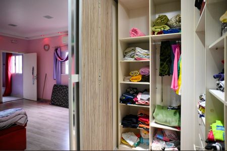 Casa para alugar com 280m², 3 quartos e 3 vagasCloset Quarto 3 - Suite