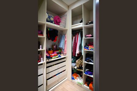 Casa para alugar com 280m², 3 quartos e 3 vagasCloset Quarto 3 - Suite