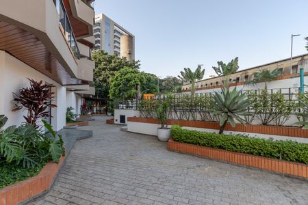 Apartamento à venda com 137m², 4 quartos e 2 vagas Apartamento à venda com 137m², 4 quartos e 2 vagasÁrea Comum