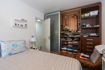 Apartamento à venda com 137m², 4 quartos e 2 vagas Apartamento à venda com 137m², 4 quartos e 2 vagasQuarto 1