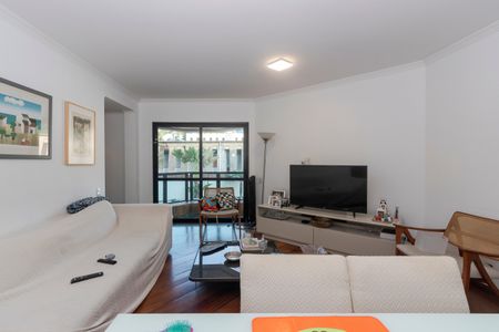 Apartamento à venda com 137m², 4 quartos e 2 vagas Apartamento à venda com 137m², 4 quartos e 2 vagasSala