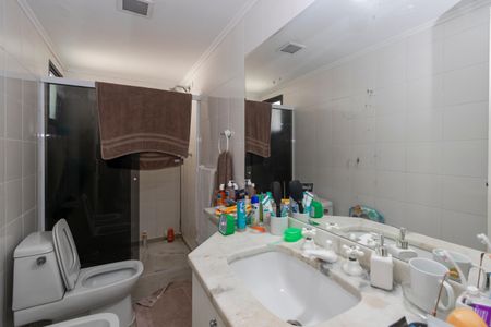 Apartamento à venda com 137m², 4 quartos e 2 vagas Apartamento à venda com 137m², 4 quartos e 2 vagasBanheiro Social