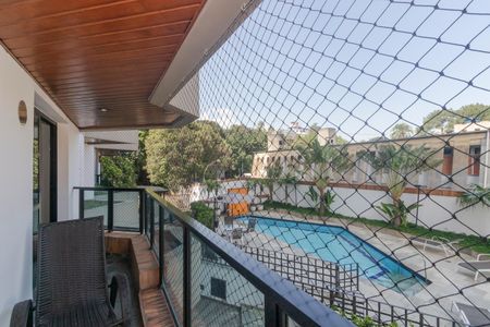 Apartamento à venda com 137m², 4 quartos e 2 vagas Apartamento à venda com 137m², 4 quartos e 2 vagasVaranda da Sala