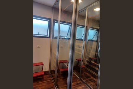 Closet de casa à venda com 3 quartos, 420m² em Santo Amaro, São Paulo