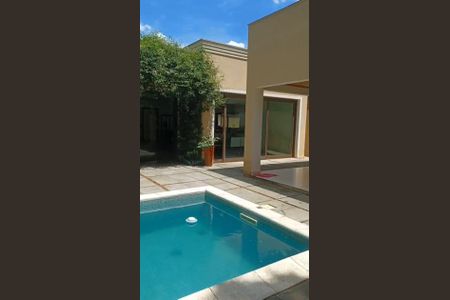 Casa à venda com 420m², 3 quartos e 5 vagasPiscina