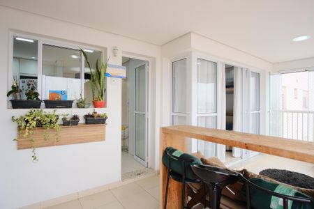 Apartamento à venda com 107m², 3 quartos e 2 vagasVaranda