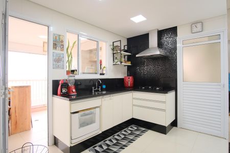 Apartamento à venda com 107m², 3 quartos e 2 vagasCozinha
