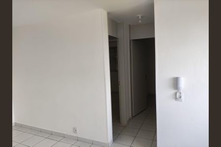 Sala de apartamento à venda com 2 quartos, 58m² em Cidade das Flores, Osasco