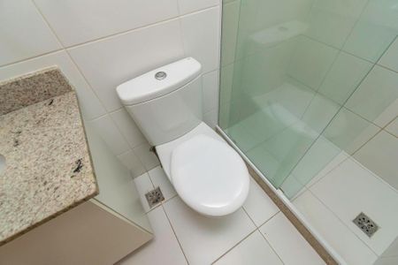 Apartamento para alugar com 60m², 2 quartos e sem vagaBanheiro da Suíte