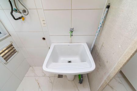 Apartamento para alugar com 60m², 2 quartos e sem vagaÁrea de Serviço