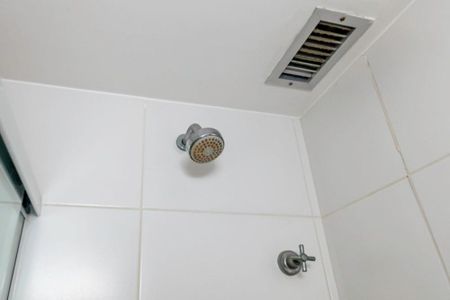 Apartamento para alugar com 60m², 2 quartos e sem vagaBanheiro da Suíte