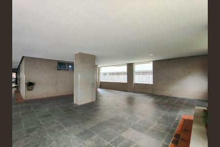 Apartamento à venda com 76m², 2 quartos e 1 vaga Apartamento à venda com 76m², 2 quartos e 1 vagaÁrea comum - Playground