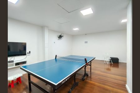 Apartamento à venda com 76m², 2 quartos e 1 vaga Apartamento à venda com 76m², 2 quartos e 1 vagaSala de Jogos