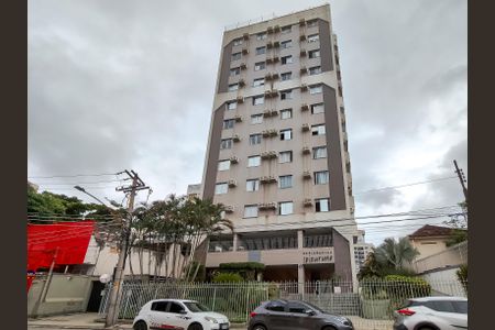 Apartamento à venda com 76m², 2 quartos e 1 vaga Apartamento à venda com 76m², 2 quartos e 1 vagaFachada e portaria