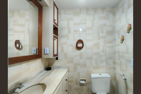 Apartamento à venda com 76m², 2 quartos e 1 vaga Apartamento à venda com 76m², 2 quartos e 1 vagaBanheiro Corredor
