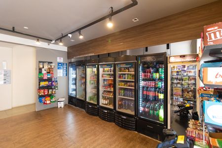 Apartamento à venda com 67m², 2 quartos e 1 vaga Apartamento à venda com 67m², 2 quartos e 1 vagaÁrea comum - Mini mercado