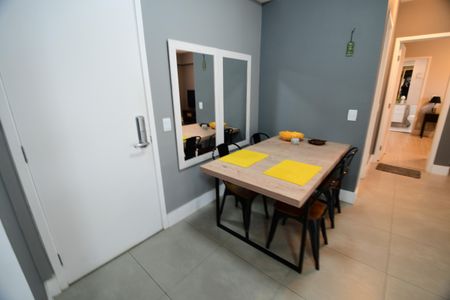 Apartamento à venda com 67m², 1 quarto e 1 vagaSala