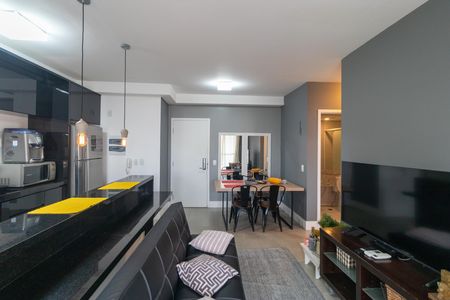 Apartamento à venda com 67m², 2 quartos e 1 vaga Apartamento à venda com 67m², 2 quartos e 1 vagaSala