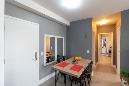 Apartamento à venda com 67m², 2 quartos e 1 vaga Apartamento à venda com 67m², 2 quartos e 1 vagaSala