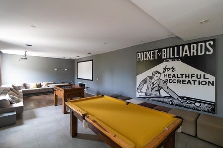 Apartamento à venda com 67m², 2 quartos e 1 vaga Apartamento à venda com 67m², 2 quartos e 1 vagaÁrea comum - Salão de jogos