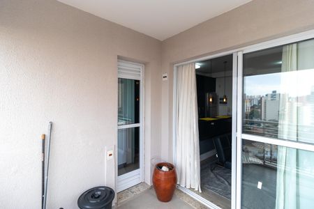Apartamento à venda com 67m², 2 quartos e 1 vaga Apartamento à venda com 67m², 2 quartos e 1 vagaSacada
