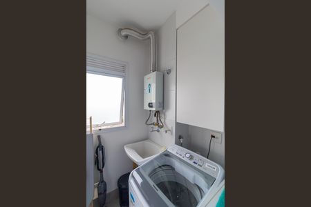 Apartamento à venda com 67m², 2 quartos e 1 vaga Apartamento à venda com 67m², 2 quartos e 1 vagaÁrea de Serviço