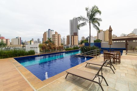 Apartamento à venda com 67m², 2 quartos e 1 vaga Apartamento à venda com 67m², 2 quartos e 1 vagaÁrea comum - Piscina
