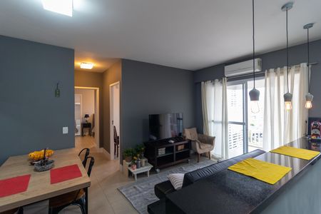 Apartamento à venda com 67m², 2 quartos e 1 vaga Apartamento à venda com 67m², 2 quartos e 1 vagaSala