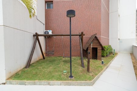 Apartamento à venda com 67m², 2 quartos e 1 vaga Apartamento à venda com 67m², 2 quartos e 1 vagaÁrea comum - Playground