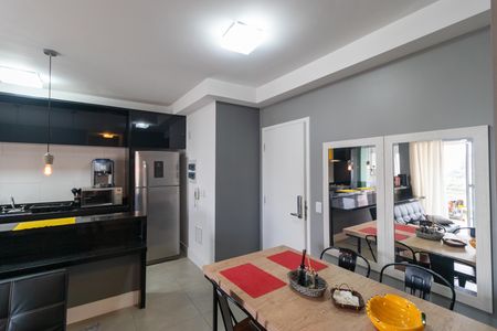 Apartamento à venda com 67m², 2 quartos e 1 vaga Apartamento à venda com 67m², 2 quartos e 1 vagaSala