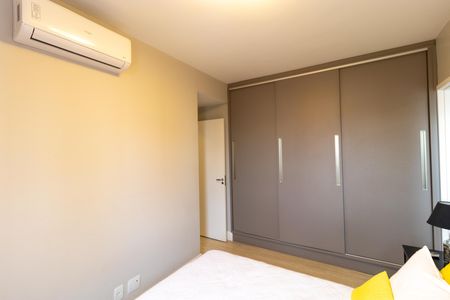 Apartamento à venda com 67m², 2 quartos e 1 vaga Apartamento à venda com 67m², 2 quartos e 1 vagaSuíte