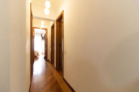 Apartamento à venda com 93m², 3 quartos e 2 vagas Apartamento à venda com 93m², 3 quartos e 2 vagasCorredor