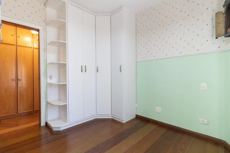 Apartamento à venda com 93m², 3 quartos e 2 vagas Apartamento à venda com 93m², 3 quartos e 2 vagasQuarto 2