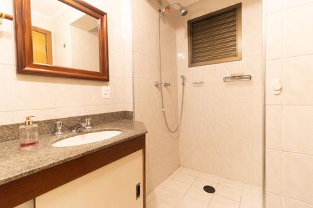 Apartamento à venda com 93m², 3 quartos e 2 vagas Apartamento à venda com 93m², 3 quartos e 2 vagasBanheiro Social