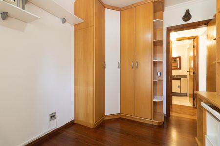 Apartamento à venda com 93m², 3 quartos e 2 vagas Apartamento à venda com 93m², 3 quartos e 2 vagasQuarto 3