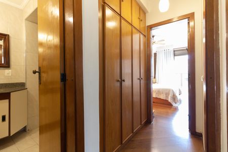 Apartamento à venda com 93m², 3 quartos e 2 vagas Apartamento à venda com 93m², 3 quartos e 2 vagasCorredor