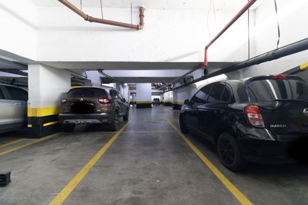 Apartamento à venda com 93m², 3 quartos e 2 vagas Apartamento à venda com 93m², 3 quartos e 2 vagasGaragem