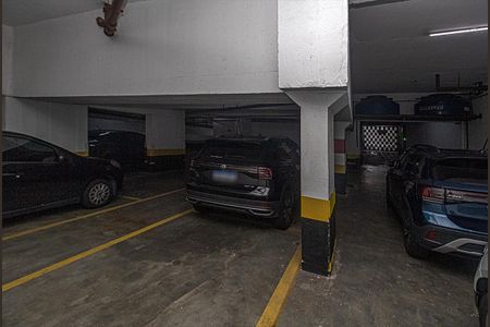 Apartamento à venda com 93m², 3 quartos e 2 vagasgaragem_1