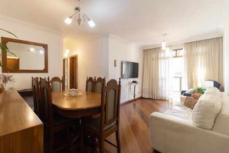 Apartamento à venda com 93m², 3 quartos e 2 vagas Apartamento à venda com 93m², 3 quartos e 2 vagasSala