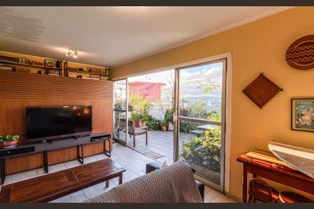 Apartamento à venda com 156m², 3 quartos e 2 vagasCobertura 