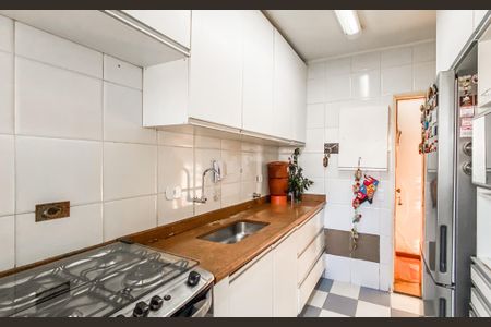 Apartamento à venda com 156m², 3 quartos e 2 vagasCozinha 