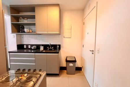 Apartamento para alugar com 95m², 2 quartos e 1 vagaCozinha 