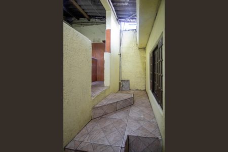 Casa para alugar com 72m², 2 quartos e 1 vagaÁrea de Serviço