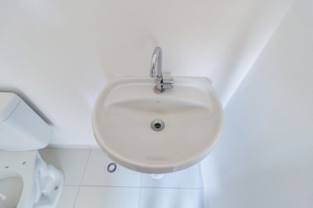 Apartamento para alugar com 27m², 1 quarto e sem vaga Apartamento para alugar com 27m², 1 quarto e sem vagaDetalhe - Banheiro