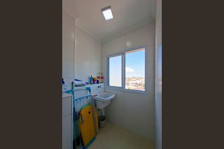 Apartamento para alugar com 58m², 2 quartos e 1 vagaÁrea de Serviço