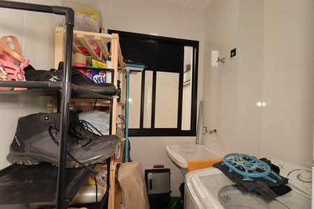 Apartamento à venda com 109m², 2 quartos e 1 vagaÁrea de Serviço